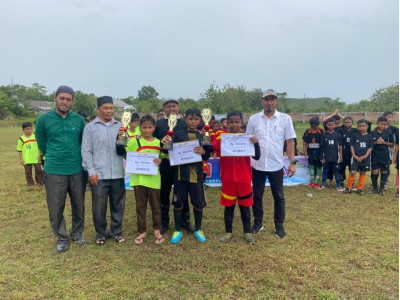 Foto juara 3 Bola Kaki Kegiatan SEMPUA Tahun 2022